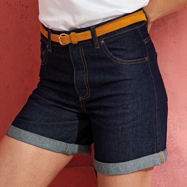 Women’s denim shorts Thumbnail