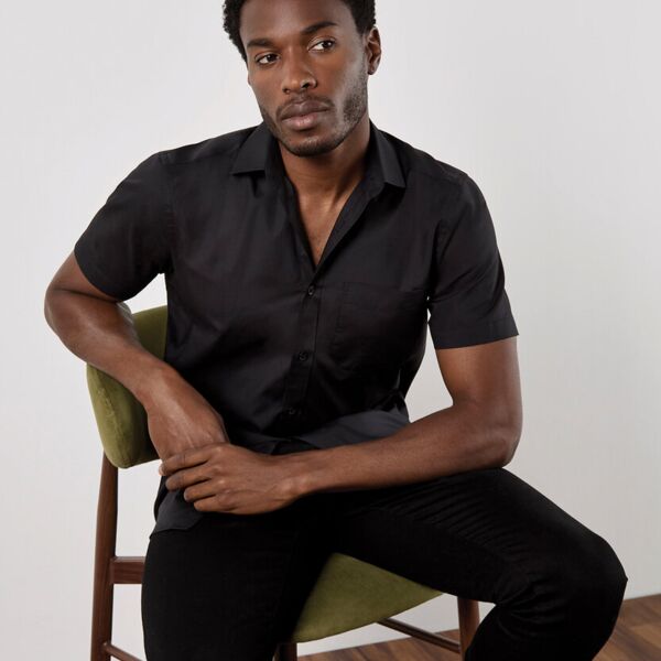 Poplin shirt short-sleeved (tailored fit) Thumbnail